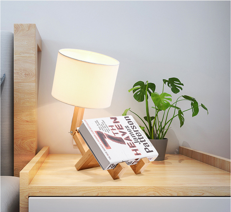 LITTLE MAN LAMP