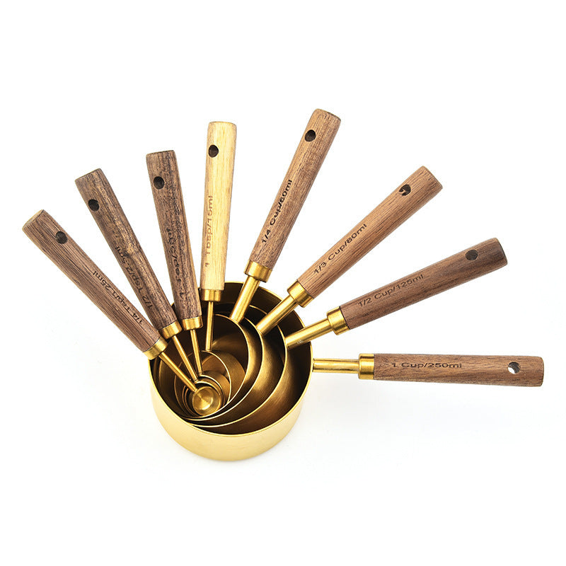 WOODEN MEASURING CUPS AND SPOONS